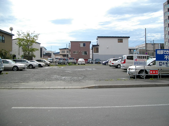 幸町6丁目駐車場