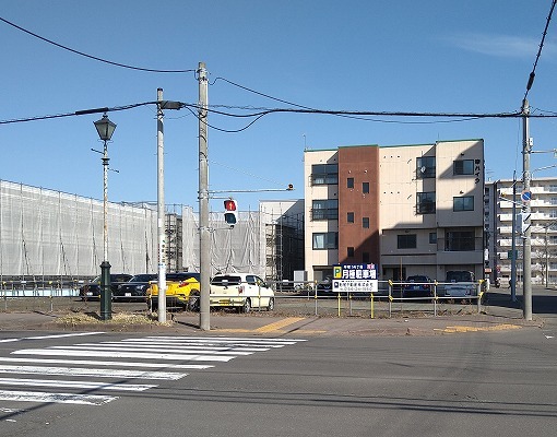 幸町１４丁目　駐車場